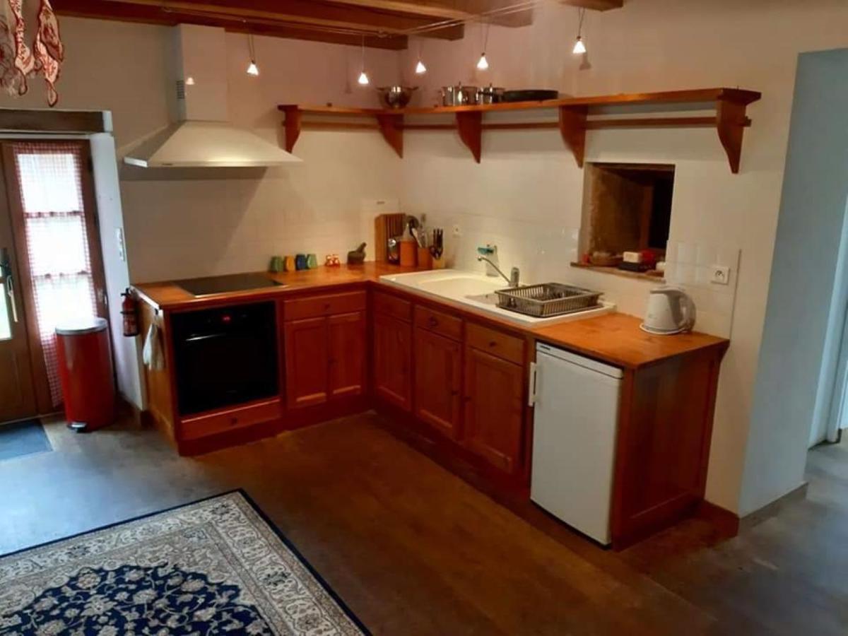 Wisteria Cottage Les Adjots 외부 사진